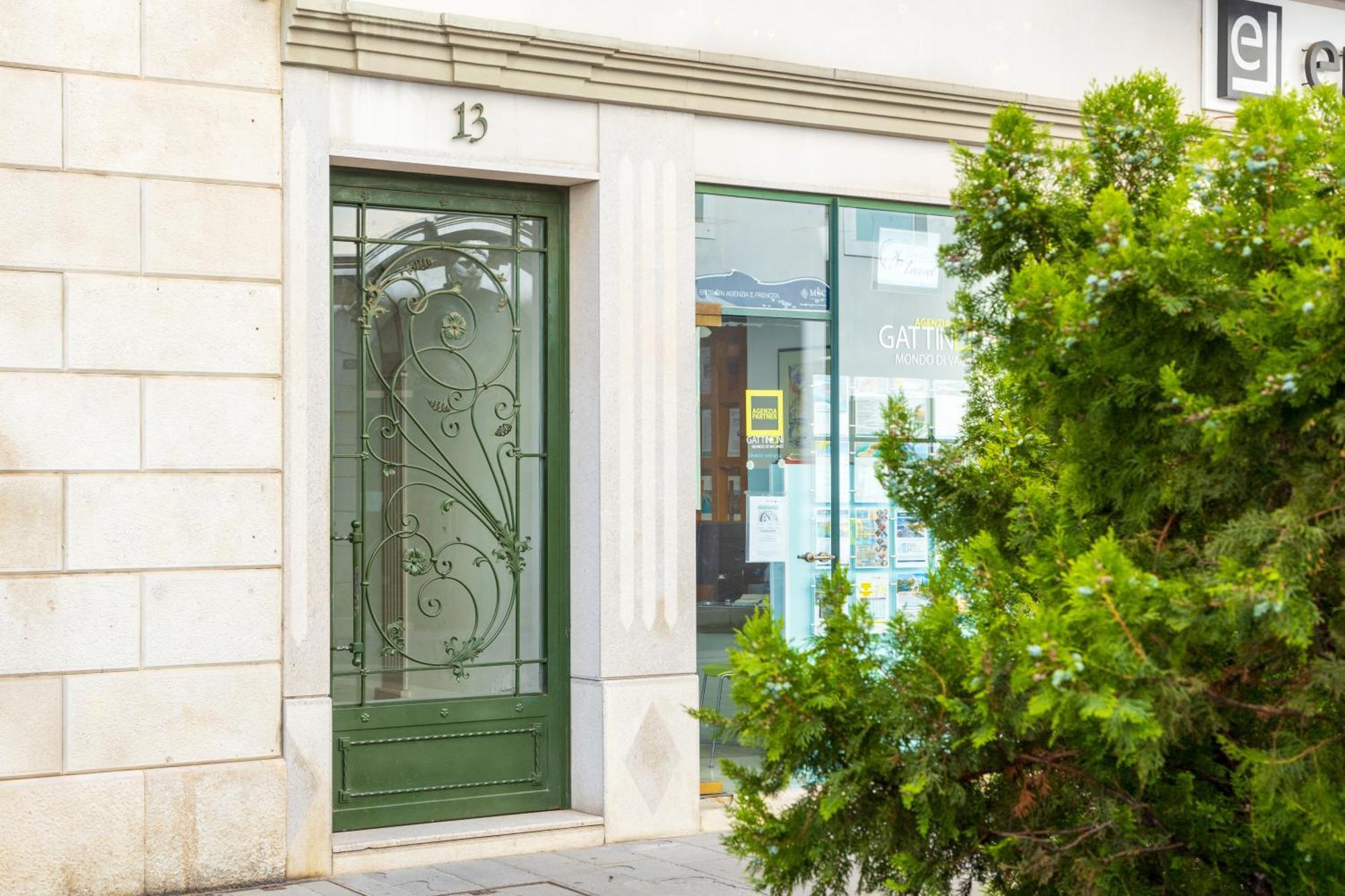 Rifugio Wilde, A Trieste Centro Con Parcheggio Extérieur photo